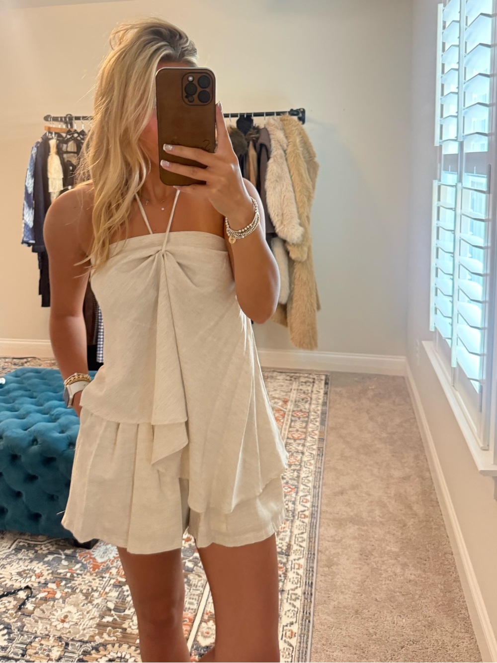 Light Cream Tie Neck Shorts Set